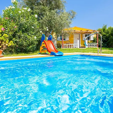 Memi Villa
